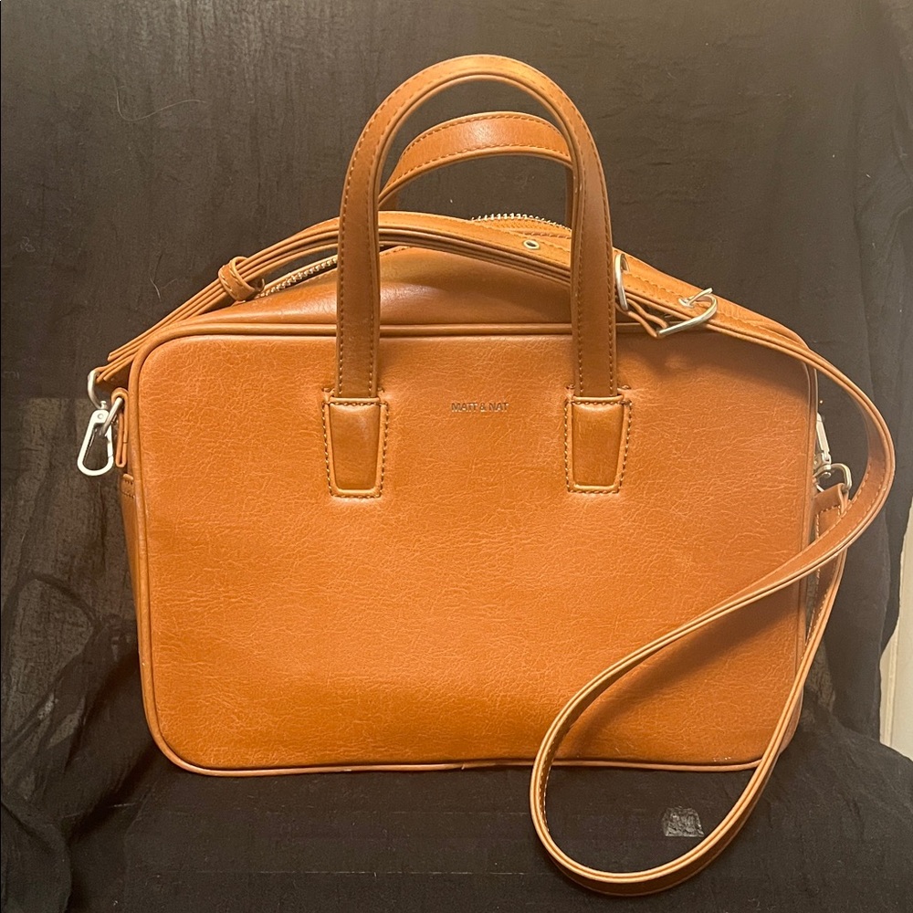 BOGO Vintage Matt and Nat Vegan Satchel in Chili